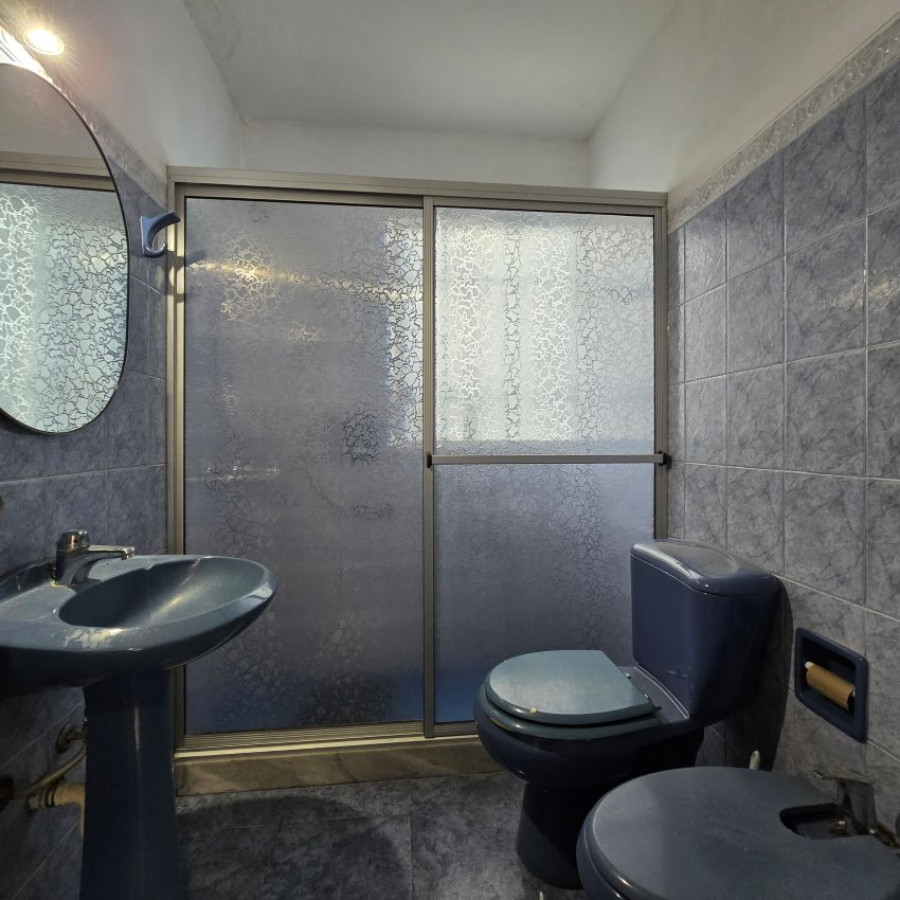 Apartamento ID.104 - Venta apartamento en Pocitos 3 dormitorios, 2 baños.
