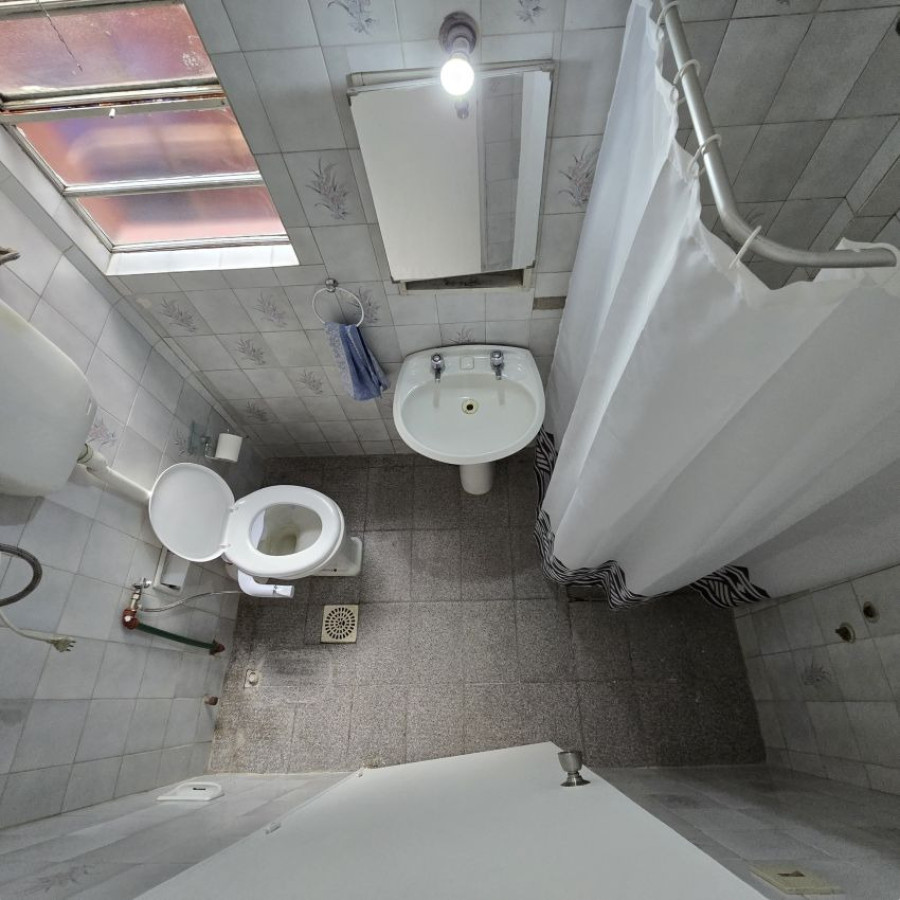 Apartamento ID.148 - Alquiler apartamento en Ciudad Vieja 1 dormitorio con patio.