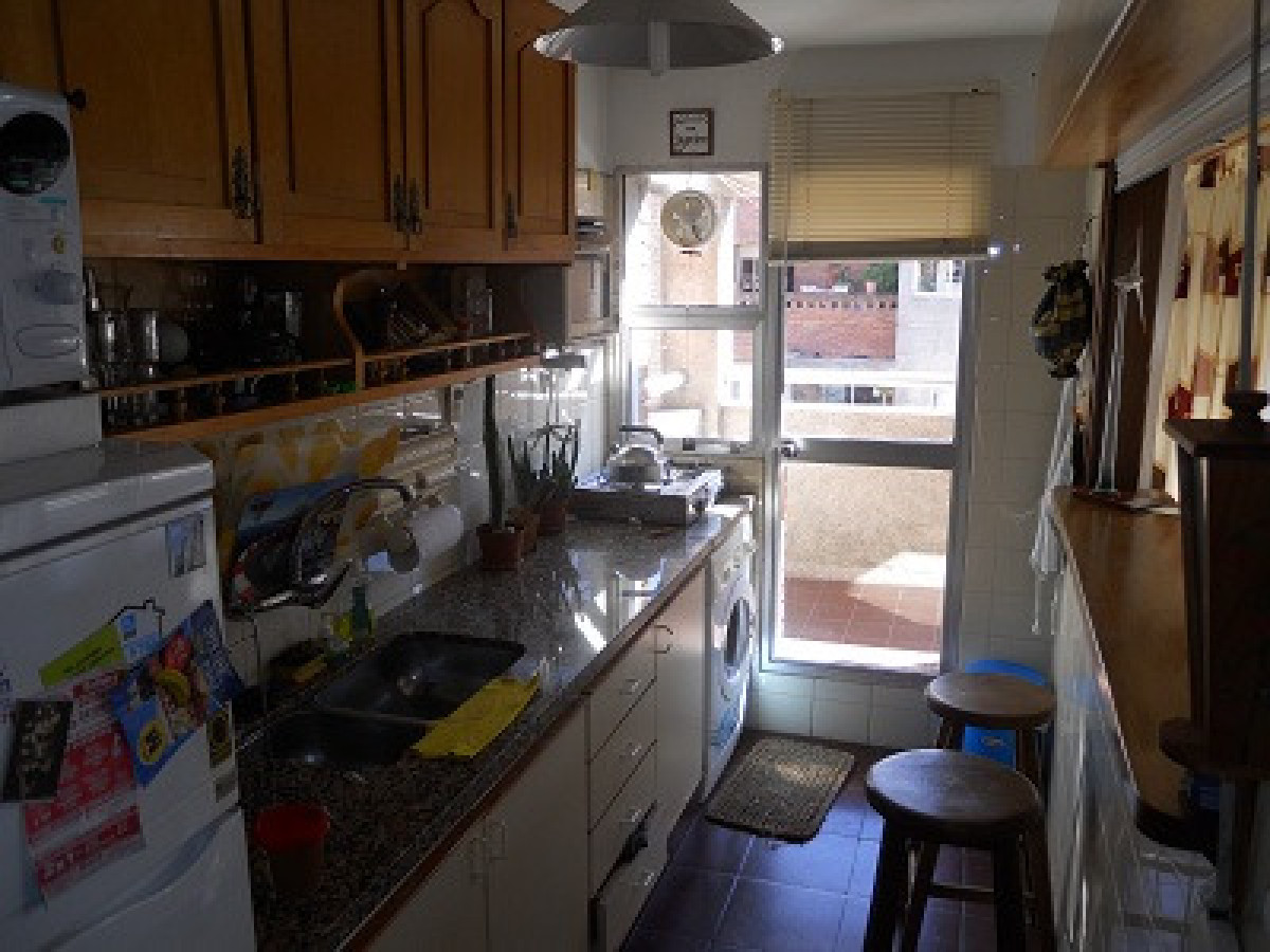 Apartamento ID.126 - Alquiler dúplex Parque Rodó 2 dormitorios con garaje