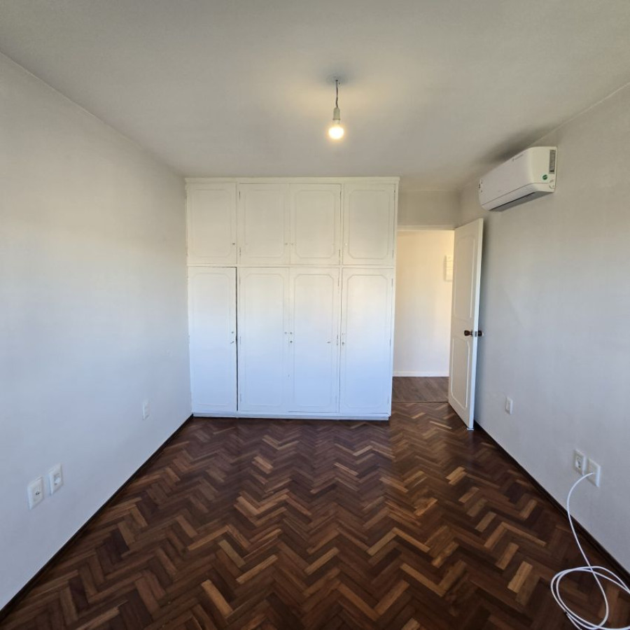 Apartamento ID.90 - Alquiler apartamento en Tres Cruces 2 dormitorios.