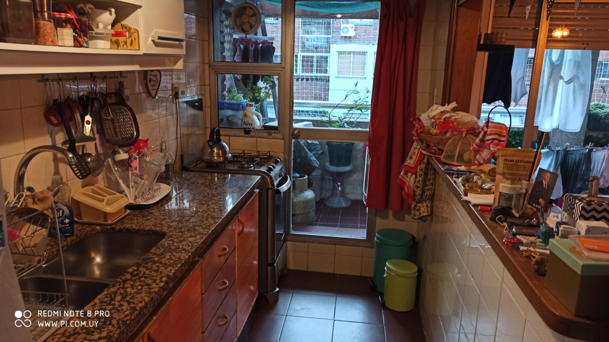 Apartamento ID.126 - Alquiler dúplex Parque Rodó 2 dormitorios con garaje