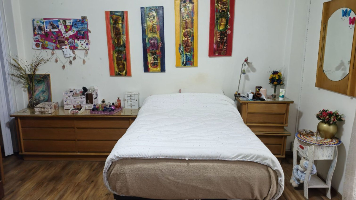 Apartamento ID.78 - Venta apartamento en Cordón Sur 2 dormitorios y escritorio.