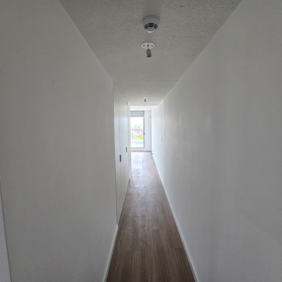 Apartamento ID.169 - Alquiler apartamento penthouse Centro 2 dormitorios a estrenar con opción a arrendar hasta 2 garajes.