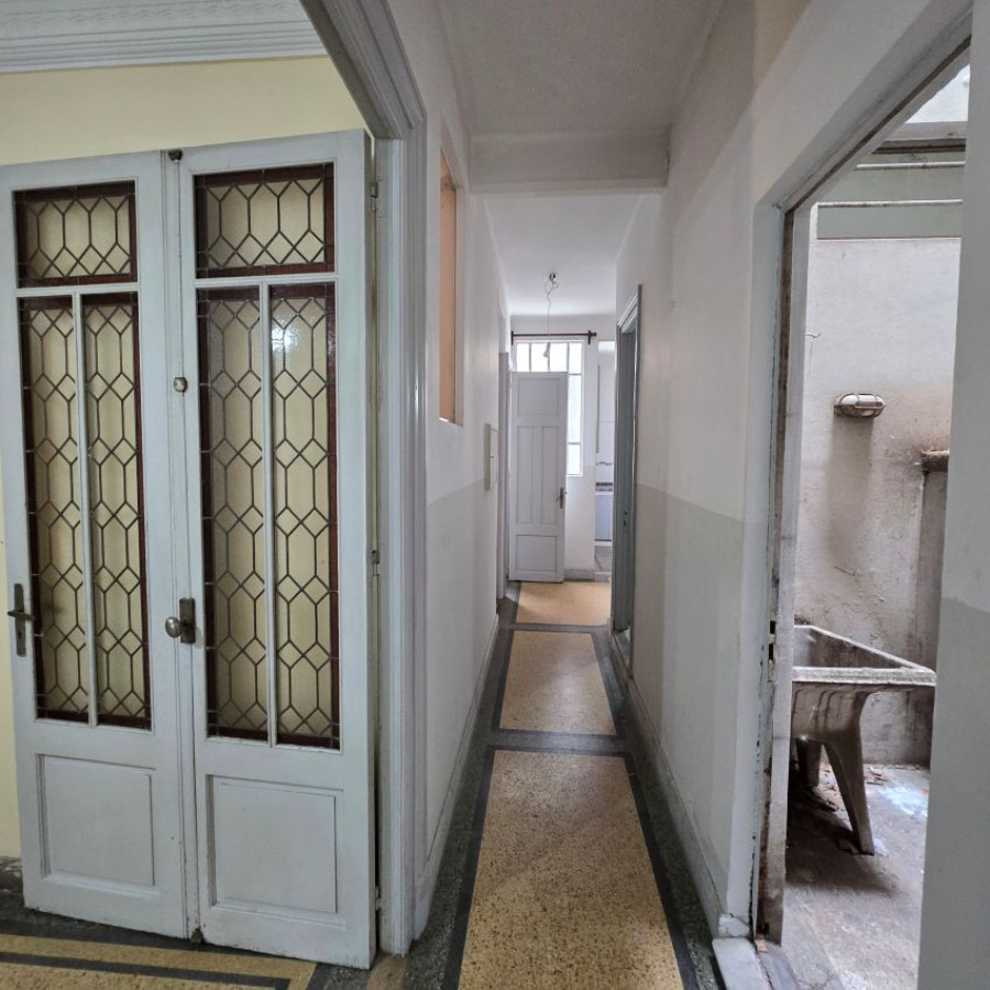 Apartamento ID.48 - Venta apartamento Centro 3 dormitorios con patio.