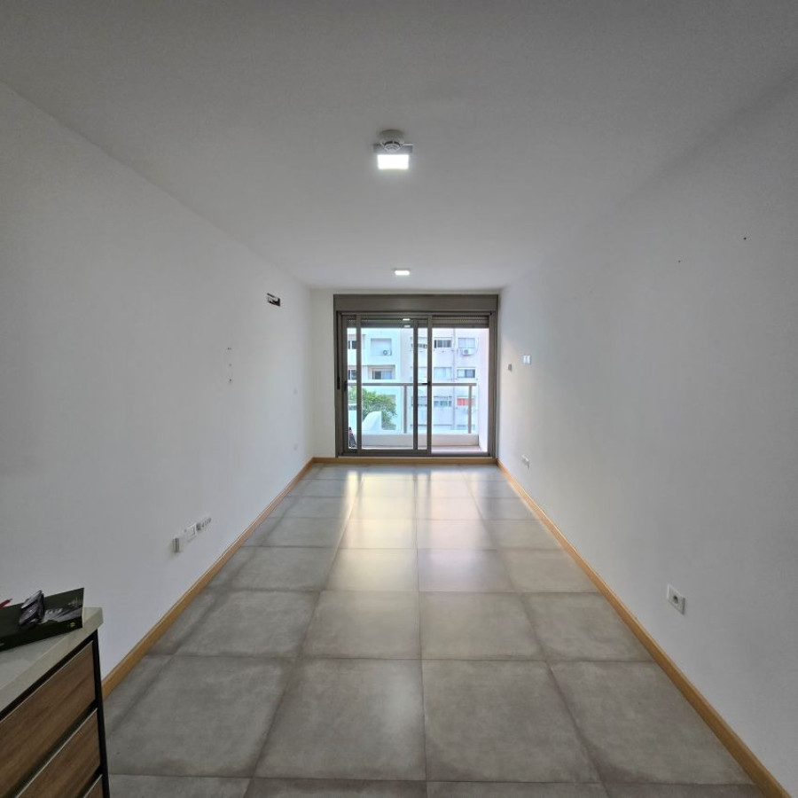 Apartamento ID.122 - Alquiler Monoambiente en Pocitos con amenities y opción cochera.