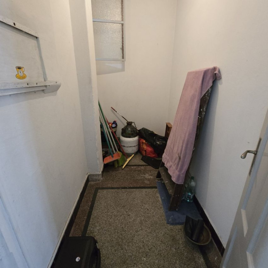 Apartamento ID.48 - Venta apartamento Centro 3 dormitorios con patio.