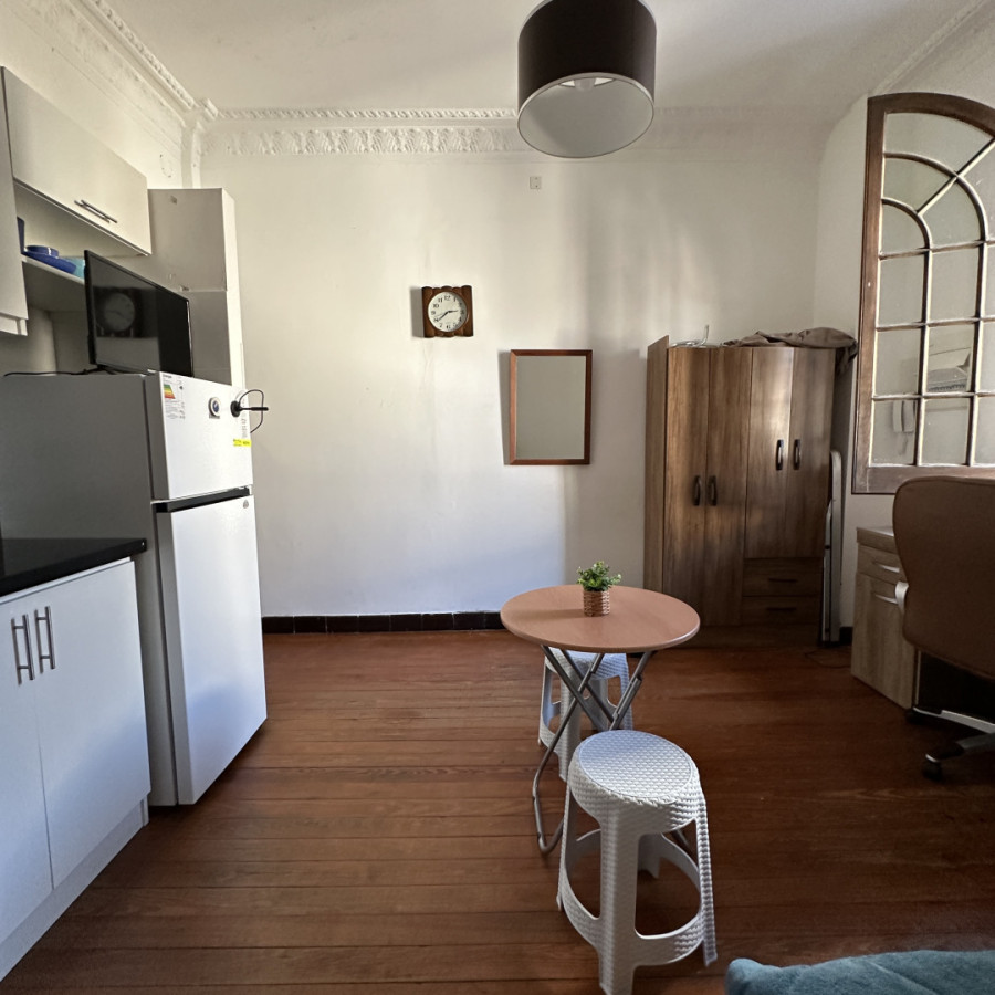 Apartamento ID.156 - Alquiler monoambiente con bajos gastos comunes en Barrio Sur.