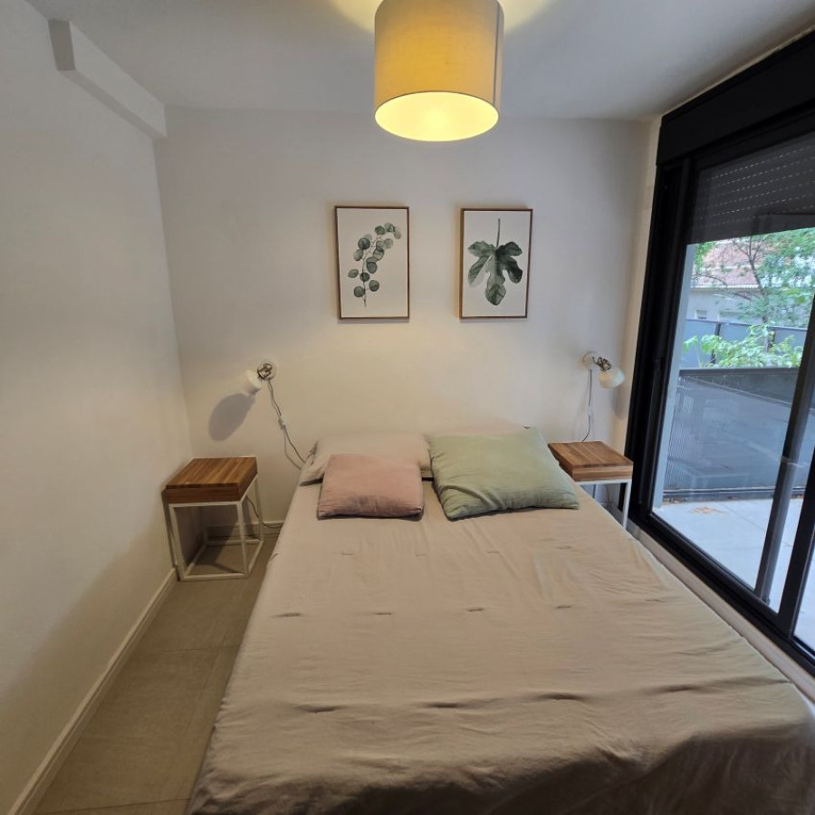 Apartamento ID.130 - Alquiler apartamento en Punta Carretas amoblado 1 dormitorio c/garaje y gran terraza.