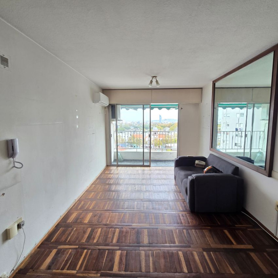 Apartamento ID.190 - Venta apartamento, 1 dormitorio con cochera, Tres Cruces