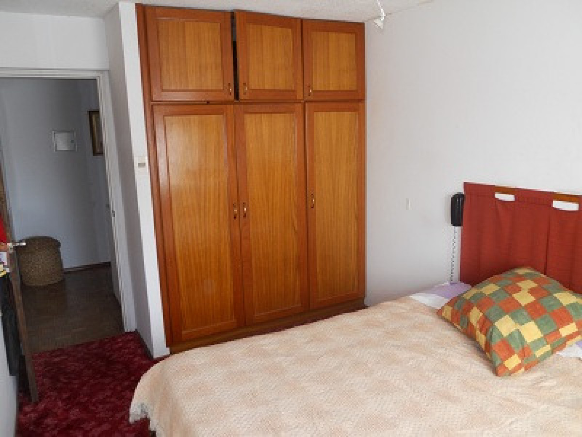 Apartamento ID.126 - Alquiler dúplex Parque Rodó 2 dormitorios con garaje