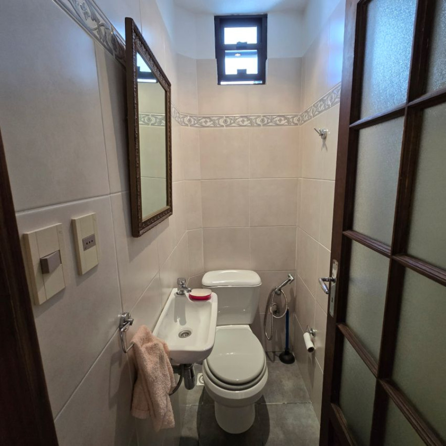 Apartamento ID.51 - Alquiler apartamento en Barrio Sur 2 dormitorios, 2 baños, vestidor y calefacción central.