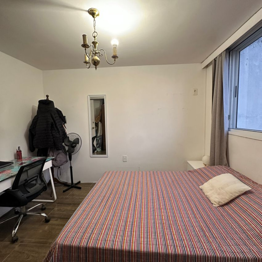 Apartamento ID.83 - Alquiler Centro 2 dormitorios piso 10 con gastos comunes y tributos incluidos.