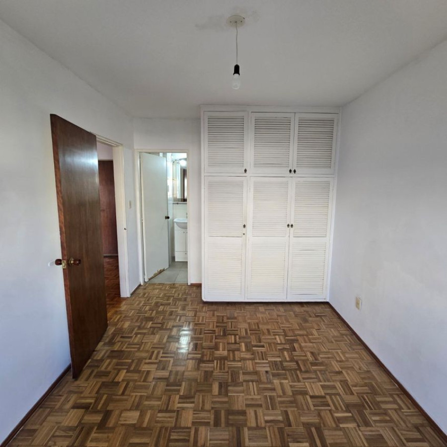 Apartamento ID.94 - Alquiler apartamento en Centro 1 dormitorio bajos gastos comunes.