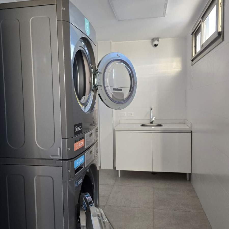 Apartamento ID.122 - Alquiler Monoambiente en Pocitos con amenities y opción cochera.