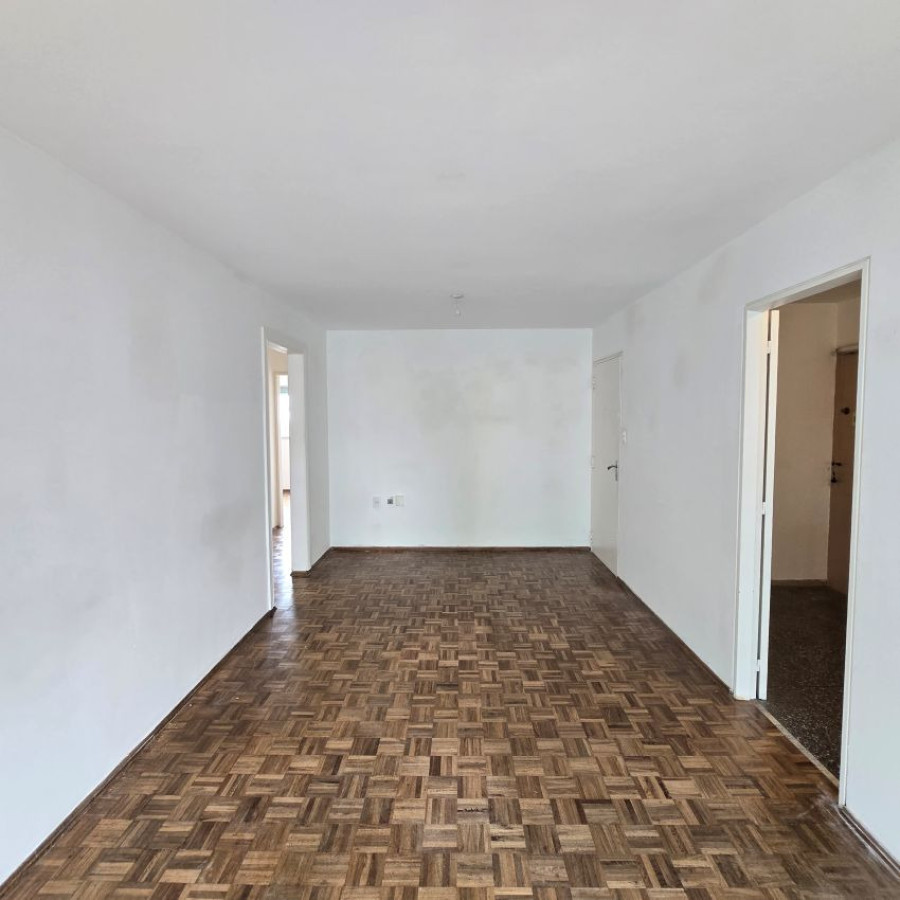 Apartamento ID.222 - Venta apartamento, 3 dormitorios, 2 baños, Cordon.