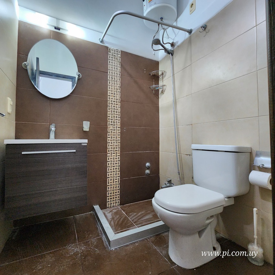Apartamento ID.53 - Alquiler apartamento en Mercado Modelo 2 dormitorios.