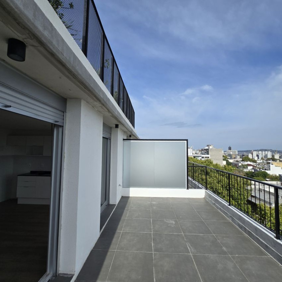 Apartamento ID.169 - Alquiler apartamento penthouse Centro 2 dormitorios a estrenar con opción a arrendar hasta 2 garajes.