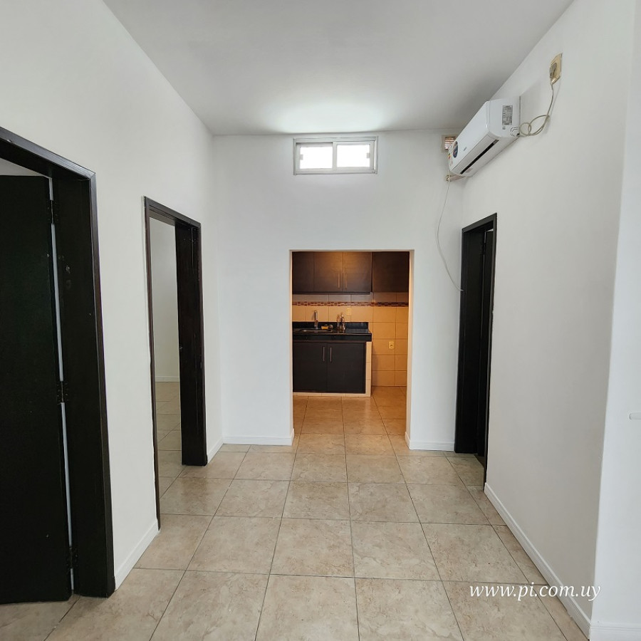Apartamento ID.53 - Alquiler apartamento en Mercado Modelo 2 dormitorios.