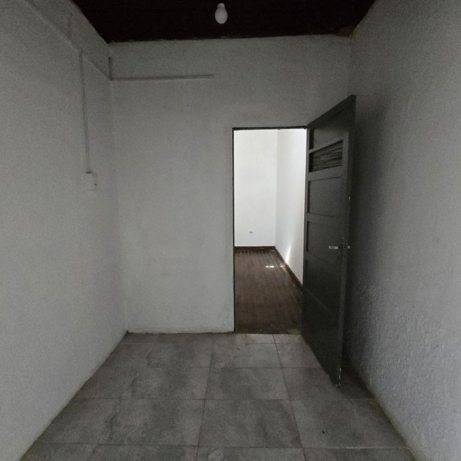 Apartamento ID.151 - Alquiler apartamento en Cerro 2 dormitorios y 1 baño sin gastos comunes.