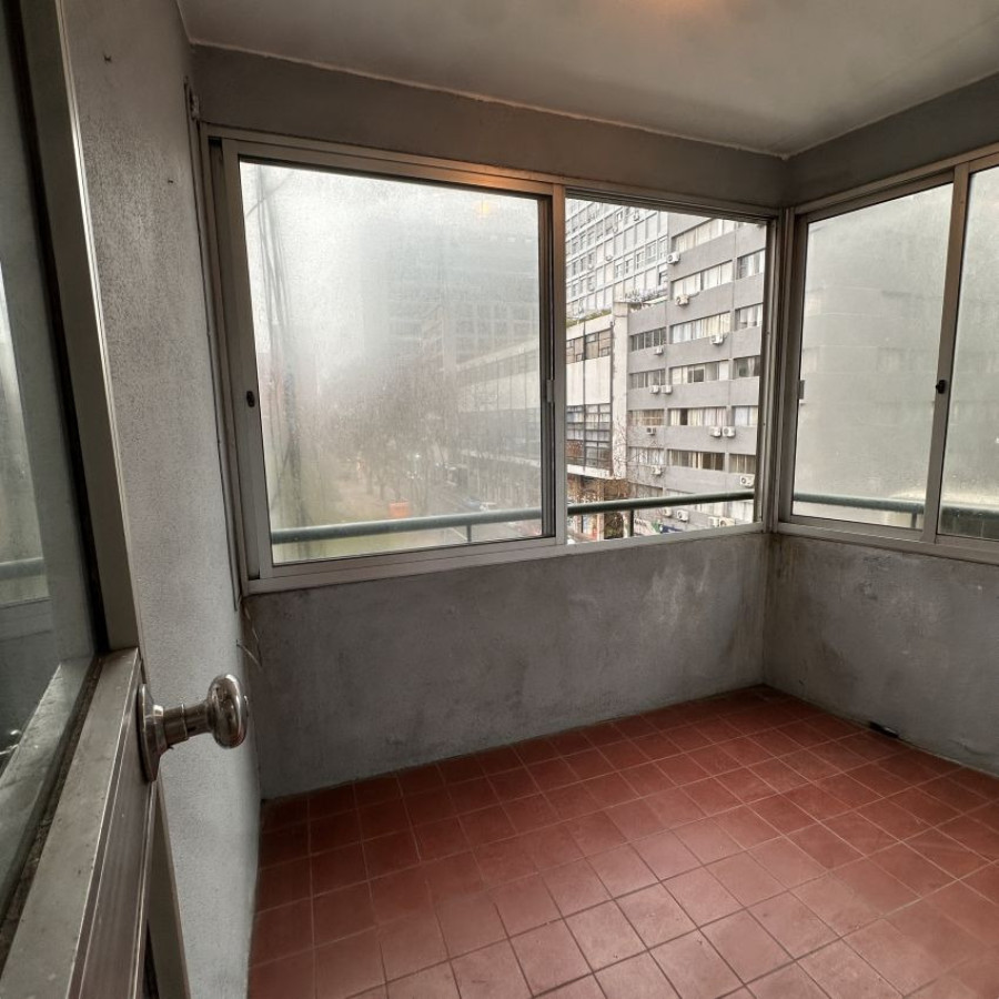 Apartamento ID.221 - Alquiler apartamento, 3 dormitorios y terraza, Centro.