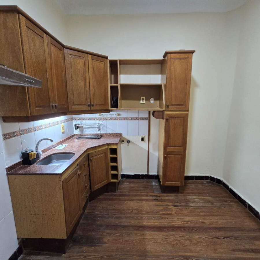 Apartamento ID.185 - Alquiler apartamento en Ciudad Vieja 1 dormitorio.