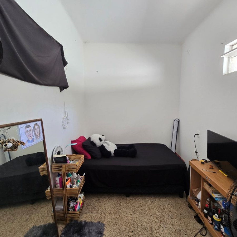 Apartamento ID.153 - Alquiler Apartamento en zona Centro, 3 dormitorios, baño y balcón