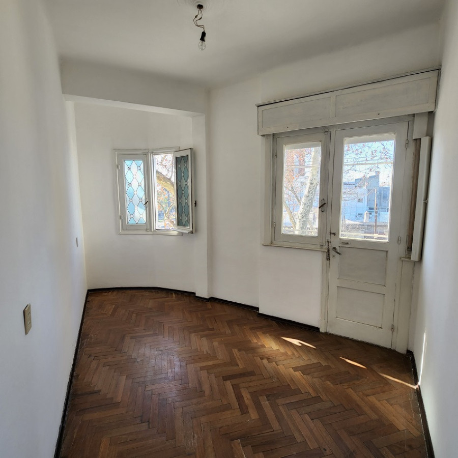 Apartamento ID.112 - Alquiler apartamento en Brazo Oriental 2 dormitorios con estufa a leña.