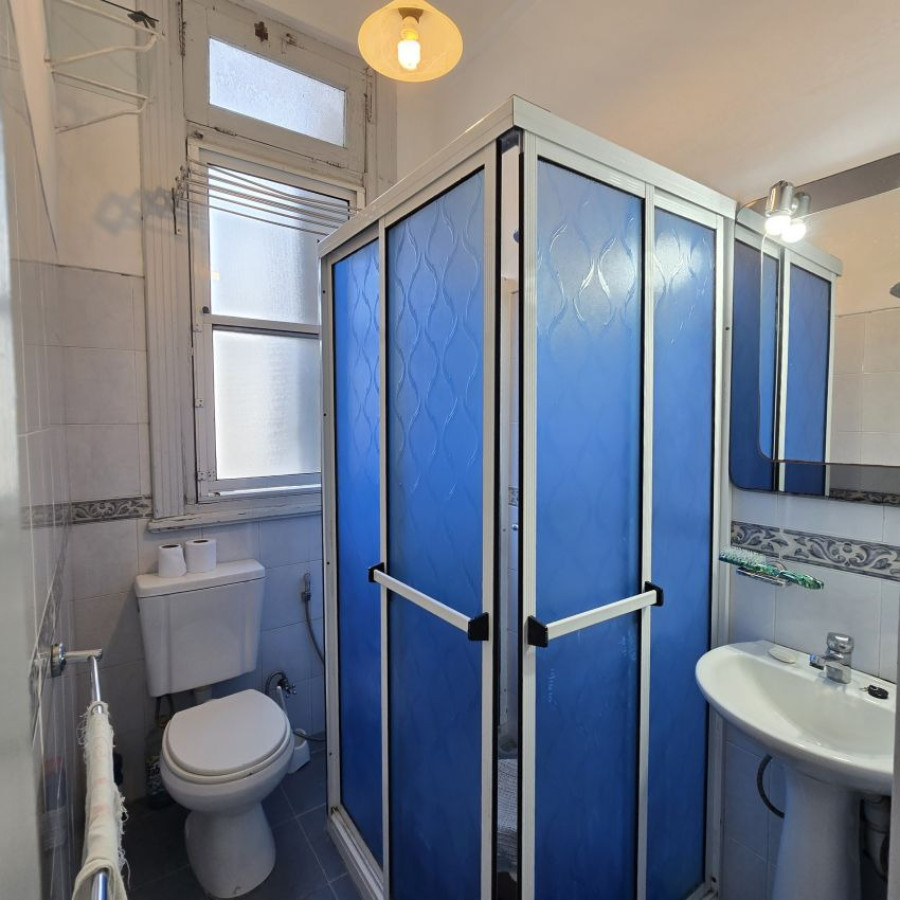 Apartamento ID.230 - Alquiler apartamento de 1 dormitorio en excelente estado, Centro.