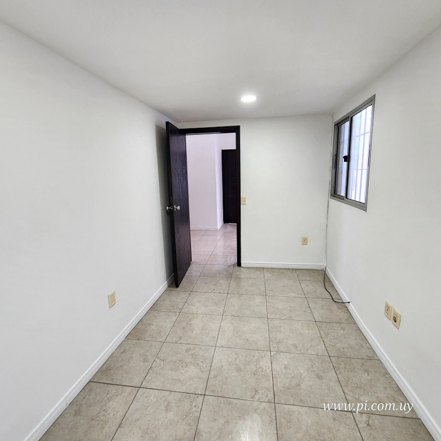 Apartamento ID.53 - Alquiler apartamento en Mercado Modelo 2 dormitorios.