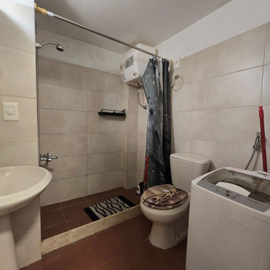 Apartamento ID.137 - Alquiler apartamento amoblado en Cordón 1 dormitorio con kitchenette y portería presencial las 24 hs.