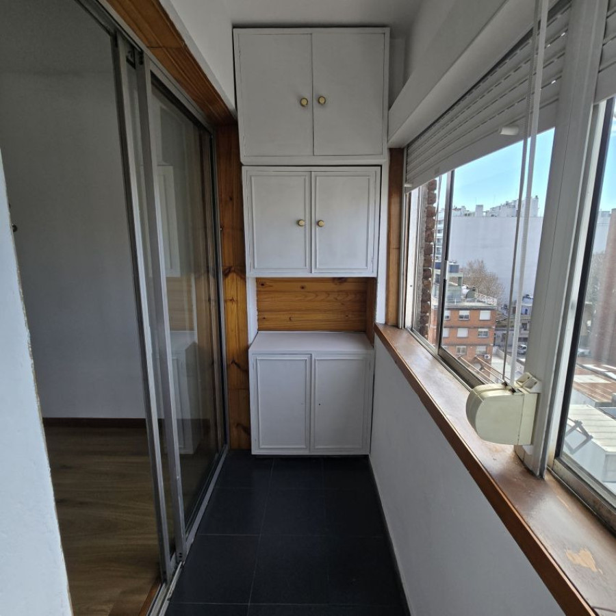 Apartamento ID.190 - Venta apartamento, 1 dormitorio con cochera, Tres Cruces