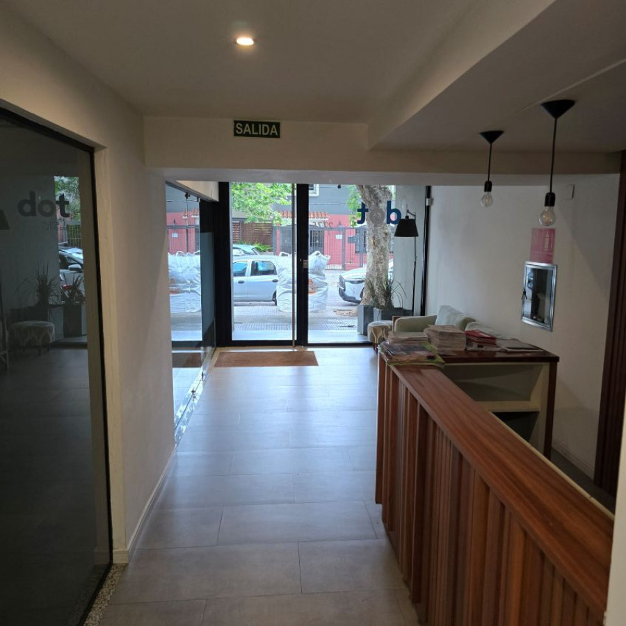 Apartamento ID.130 - Alquiler apartamento en Punta Carretas amoblado 1 dormitorio c/garaje y gran terraza.