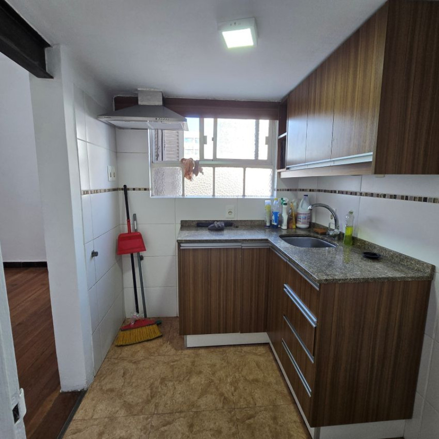 Apartamento ID.230 - Alquiler apartamento de 1 dormitorio en excelente estado, Centro.