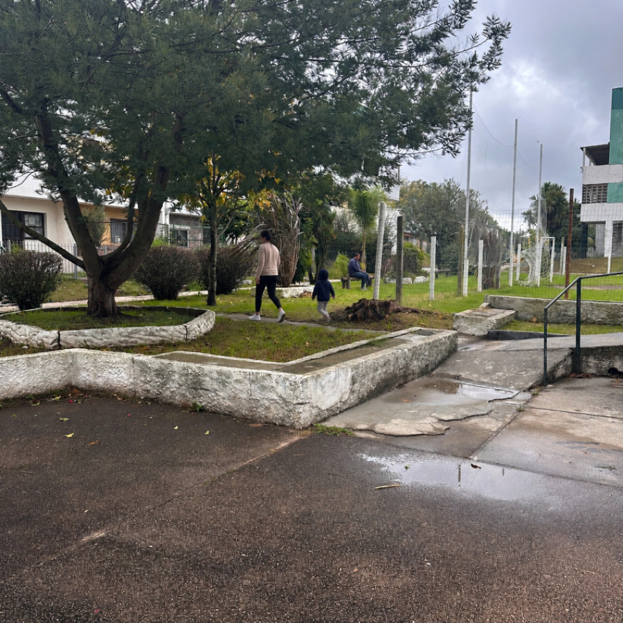 Apartamento ID.191 - Venta casa PH 3 dormitorios en Lezica 
