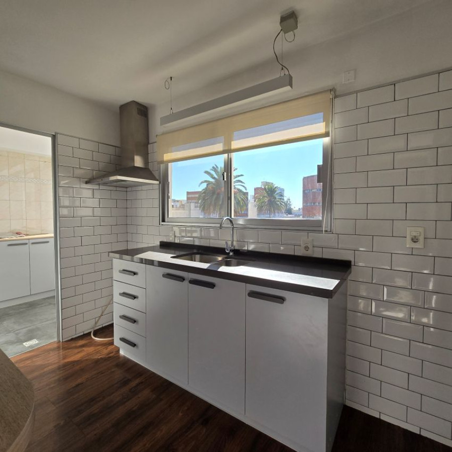Apartamento ID.90 - Alquiler apartamento en Tres Cruces 2 dormitorios.