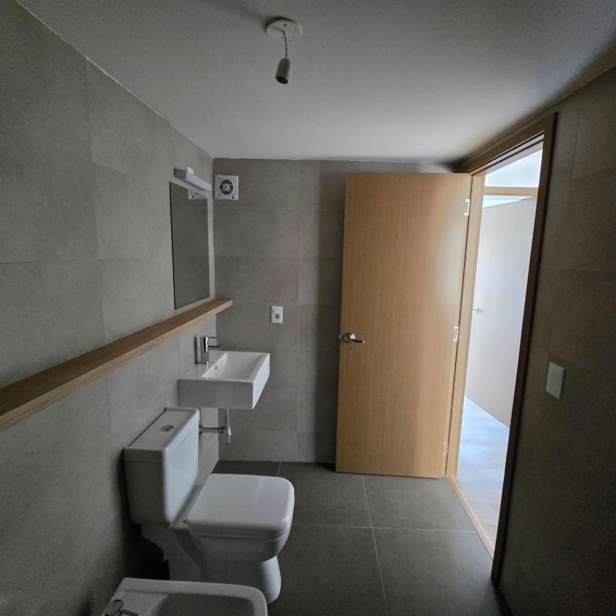 Apartamento ID.77 - Alquiler apartamento en La Blanqueada 1 dormitorio y garaje.