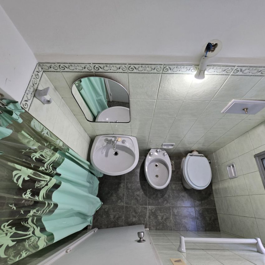 Apartamento ID.104 - Venta apartamento en Pocitos 3 dormitorios, 2 baños.