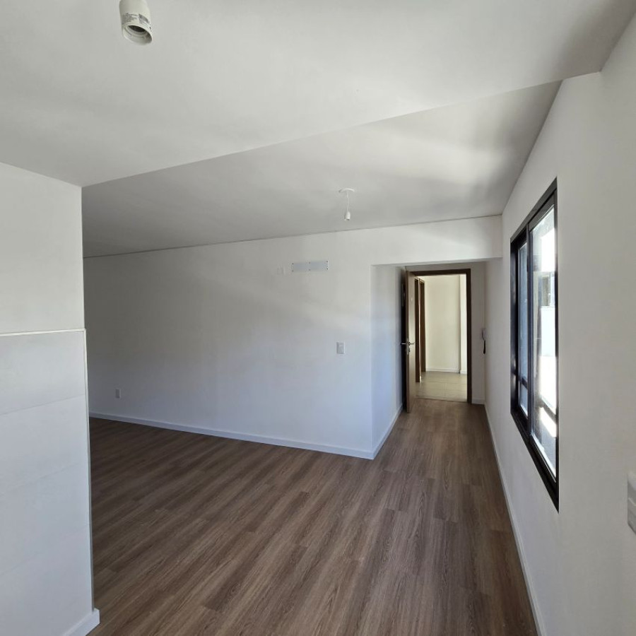 Apartamento ID.77 - Alquiler apartamento en La Blanqueada 1 dormitorio y garaje.