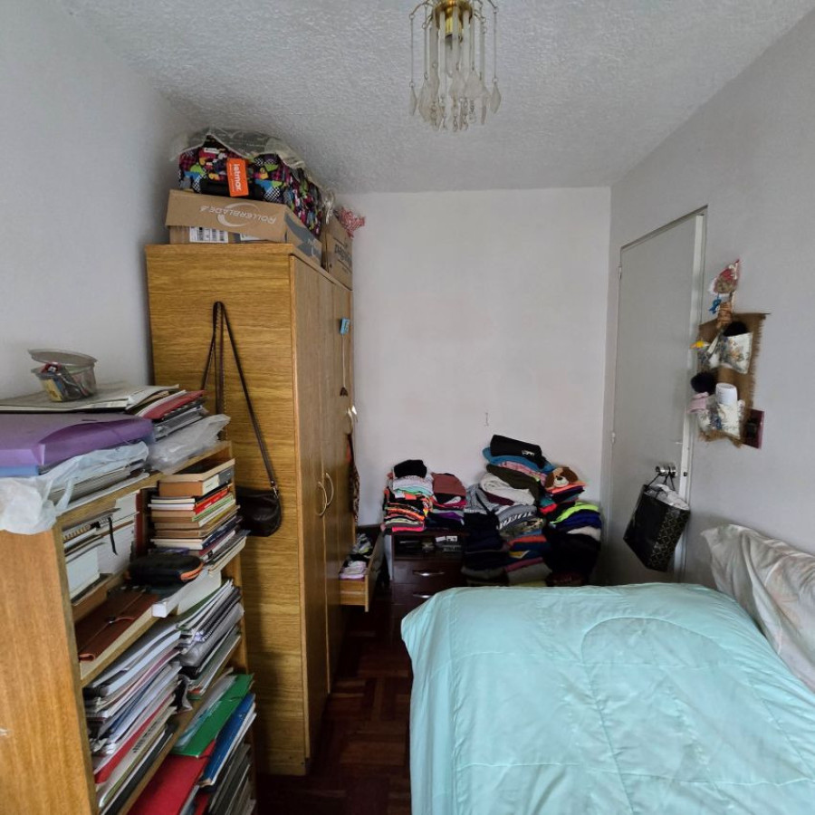 Apartamento ID.120 - Venta apartamento Centro 3 dormitorios, 2 baños y terraza al frente en piso 14.