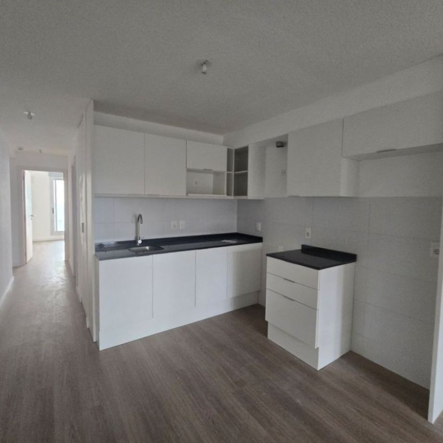Apartamento ID.249 - Venta apartamento, un dormitorio y patio, Cordón.