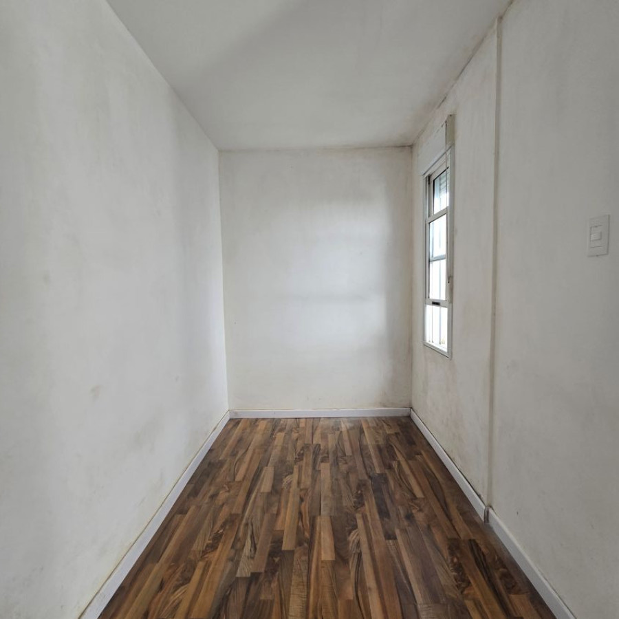 Apartamento ID.145 - Alquiler apartamento en Barrio Sur 1 dormitorio y bajos gastos comunes.