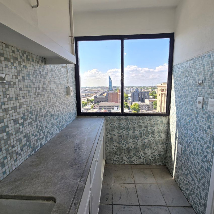 Apartamento ID.157 - Alquiler apartamento en Centro 1 dormitorio con calefacción central y portería 24hs.