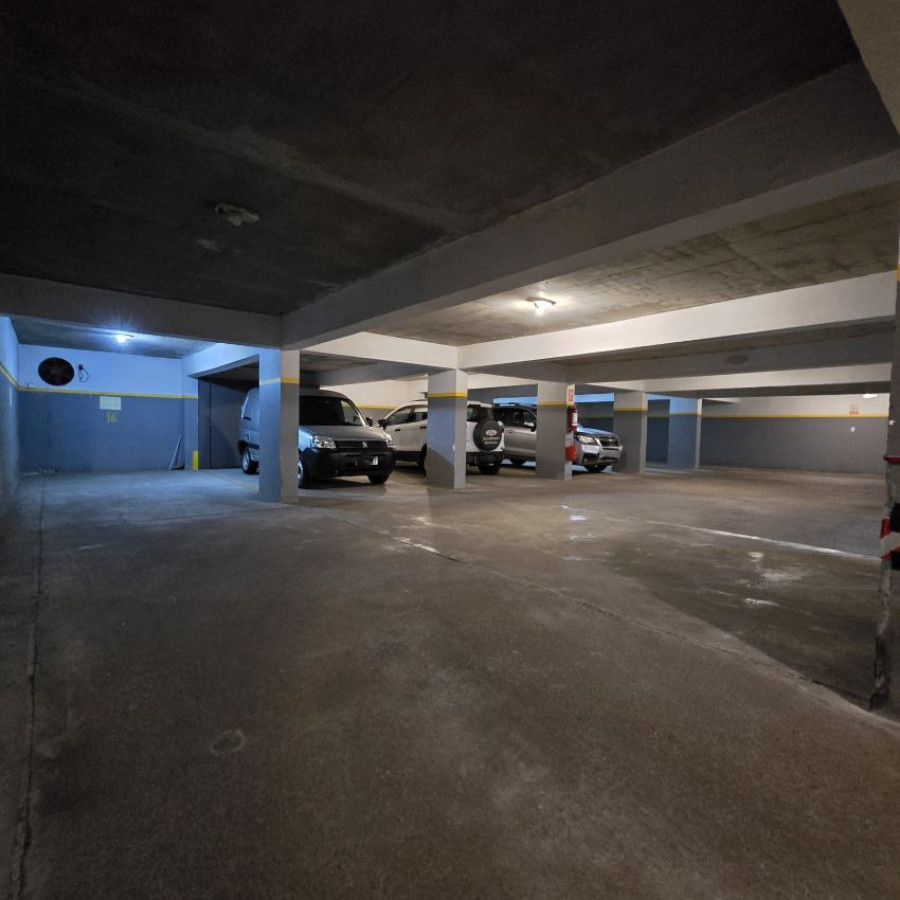 Apartamento ID.132 - Venta apartamento Buceo 1 dormitorio con garaje y bajos gastos comunes.