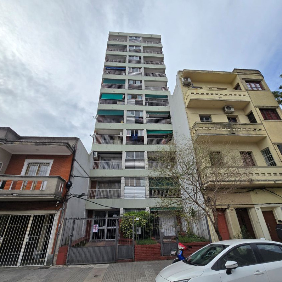 Apartamento ID.190 - Venta apartamento, 1 dormitorio con cochera, Tres Cruces