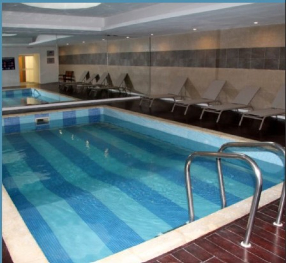 Apartamento ID.73 - Alquiler Exclusivo apartamento amueblado en Buceo 1 dormitorio piso 12 opción garaje en edificio Diamantis Plaza.