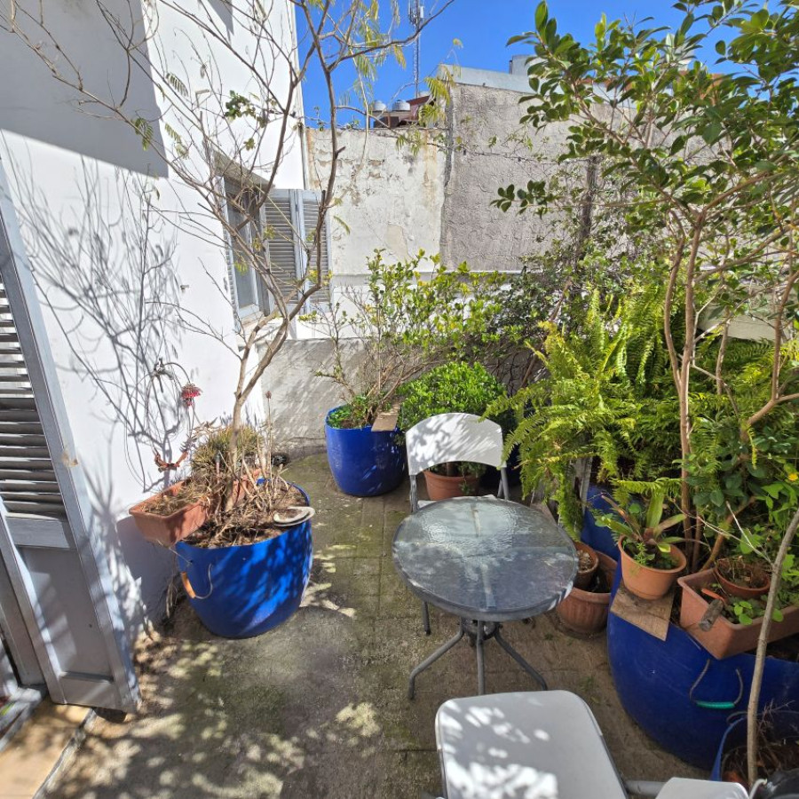 Apartamento ID.97 - Venta apartamento la blanqueada 1 dormitorio con patio exclusivo.