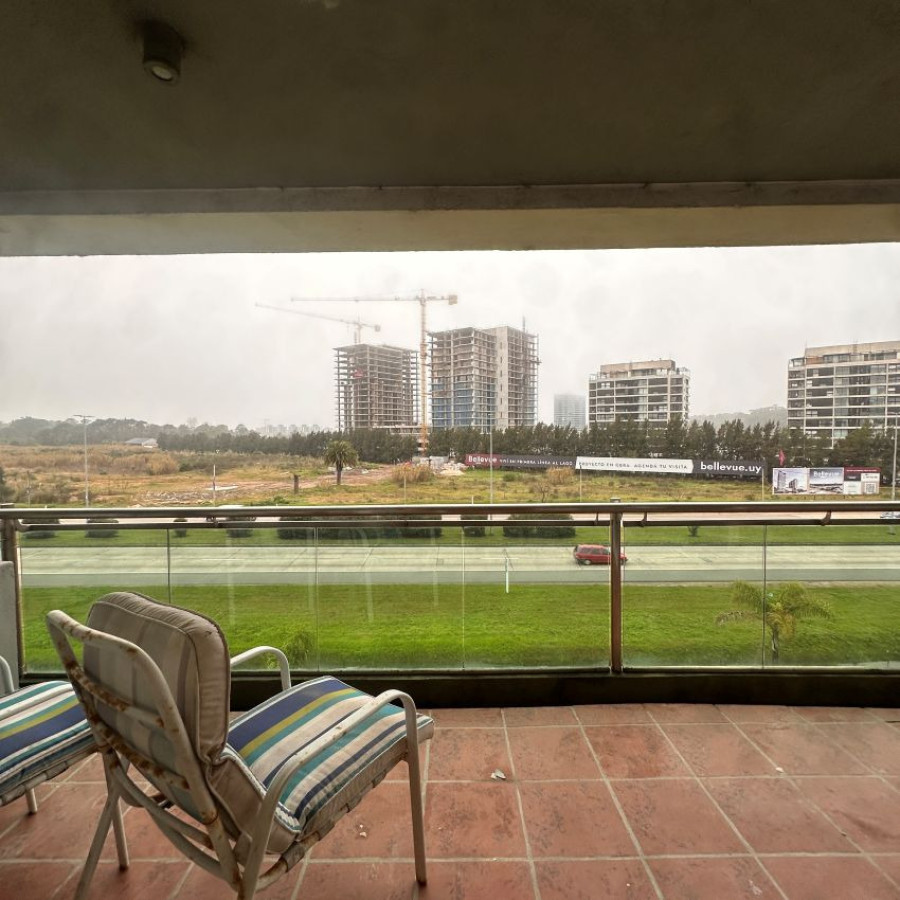 Apartamento ID.227 - Alquiler apartamento, 1 dormitorio amoblado con cochera en Ciudad de la Costa.