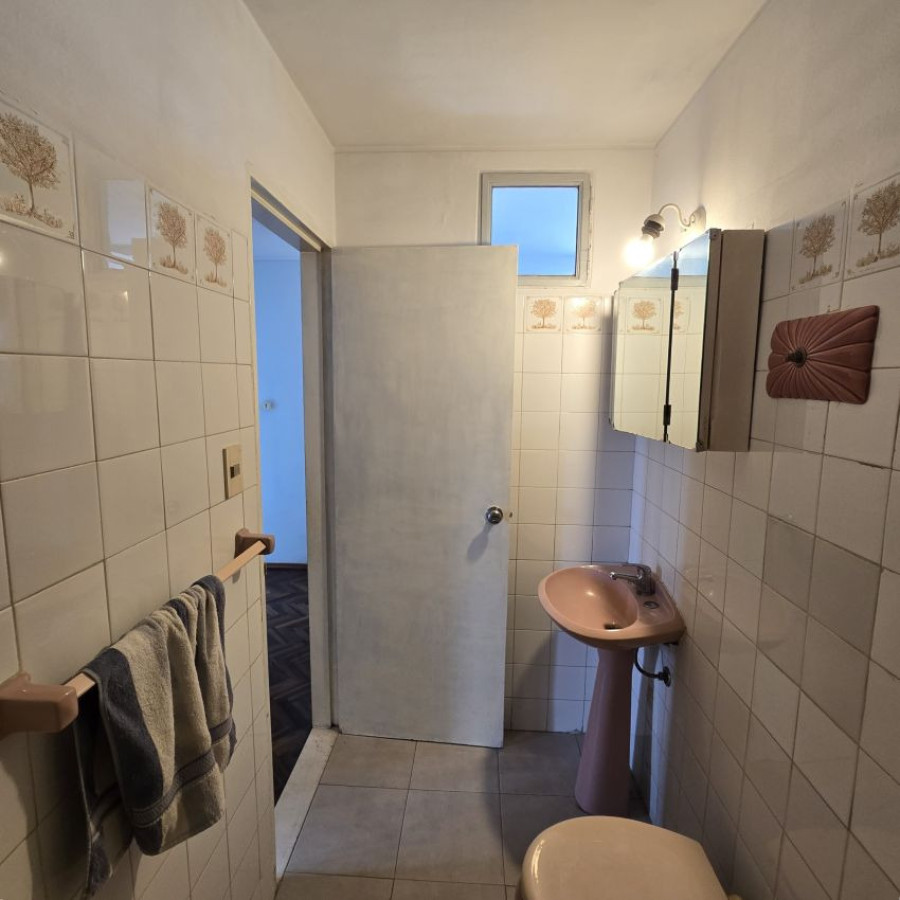 Apartamento ID.232 - Venta apartamento, 3 dormitorios, balcón, terraza y cocina definida, Aguada