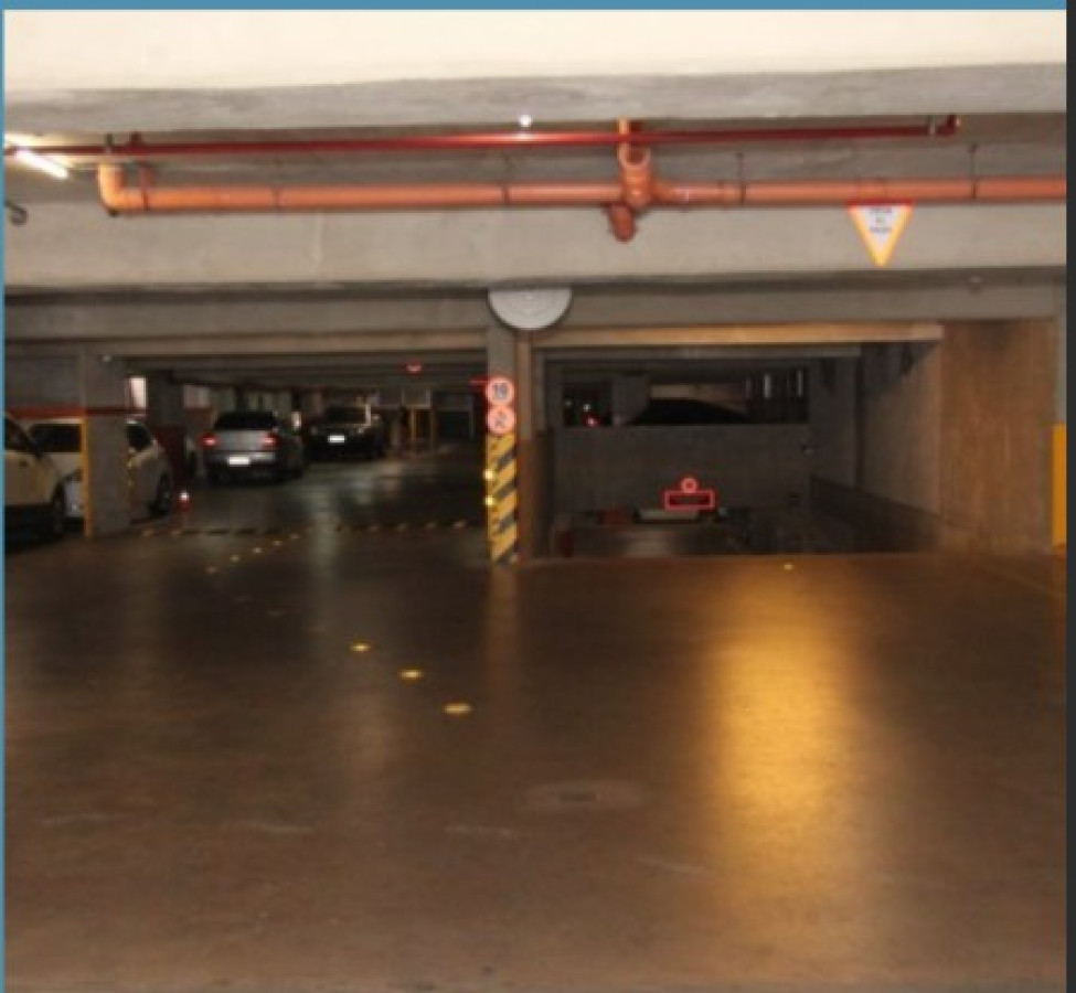 Apartamento ID.73 - Alquiler Exclusivo apartamento amueblado en Buceo 1 dormitorio piso 12 opción garaje en edificio Diamantis Plaza.