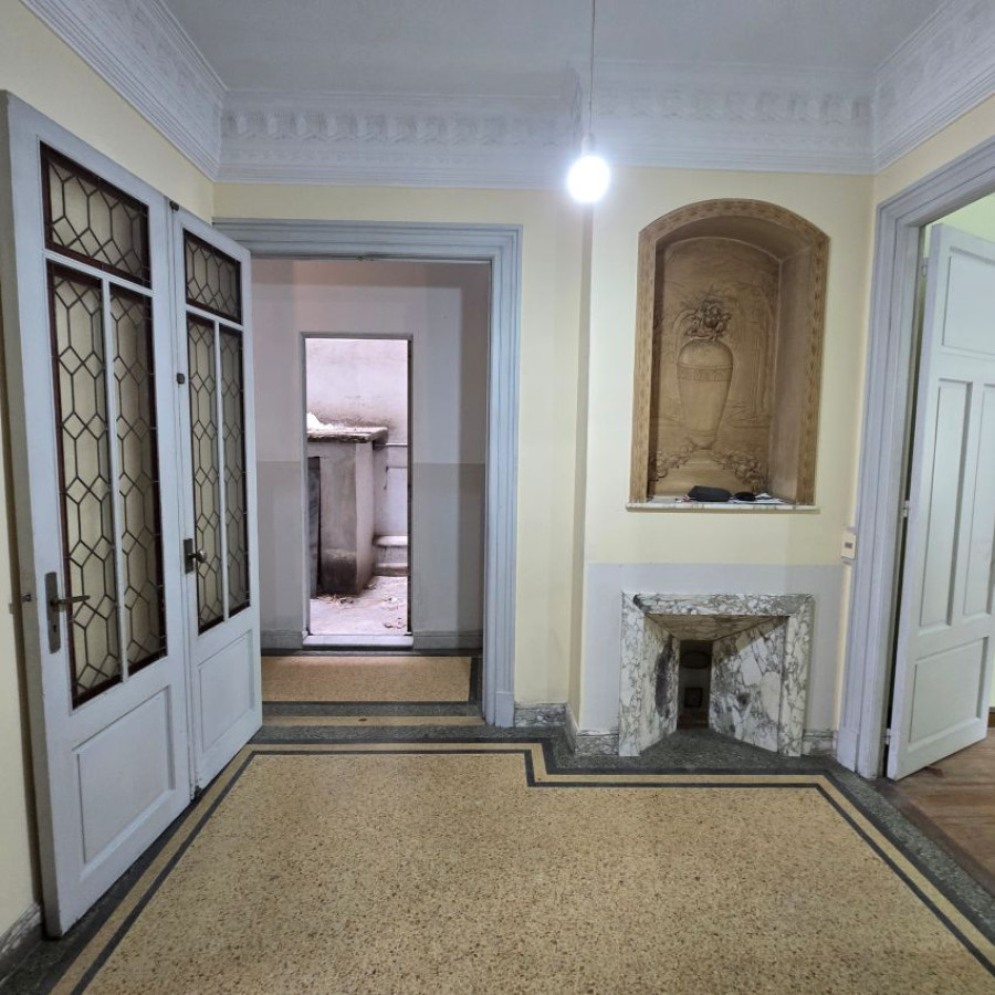 Venta apartamento Centro 3 dormitorios con patio.